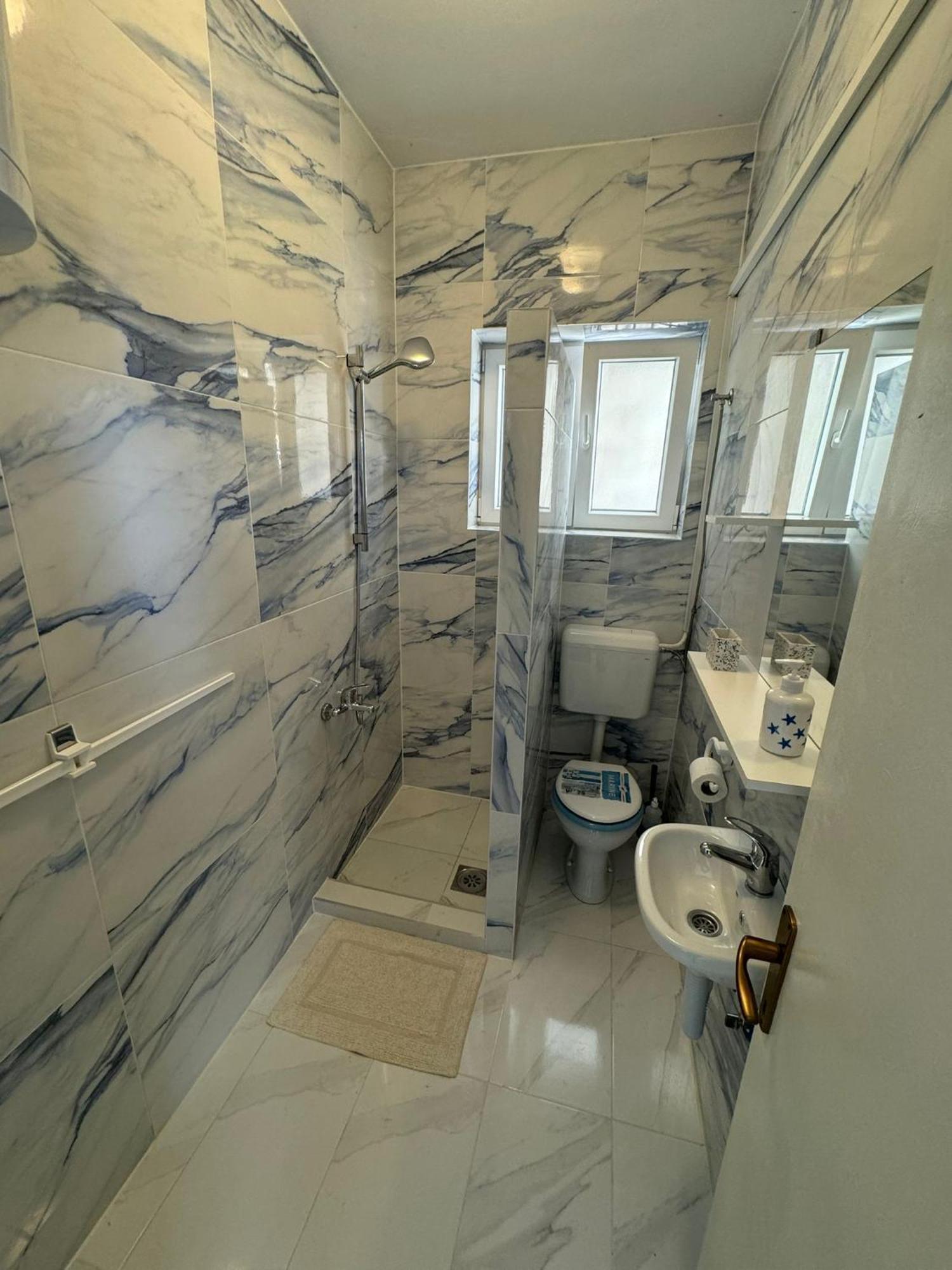 Marina Apartmani Tisno Murter Zewnętrze zdjęcie